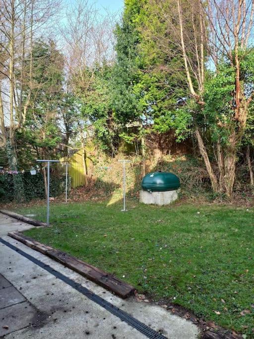 Large 4Bed Available Long-Term In Letterkennyヴィラ エクステリア 写真
